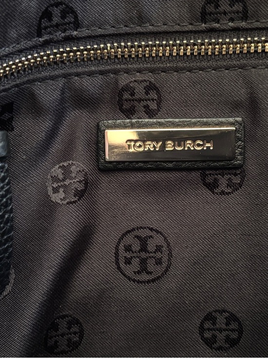 Tory Burch Thea Medium Slouchy Satchel in Pebble Black - Picture 11 of 14